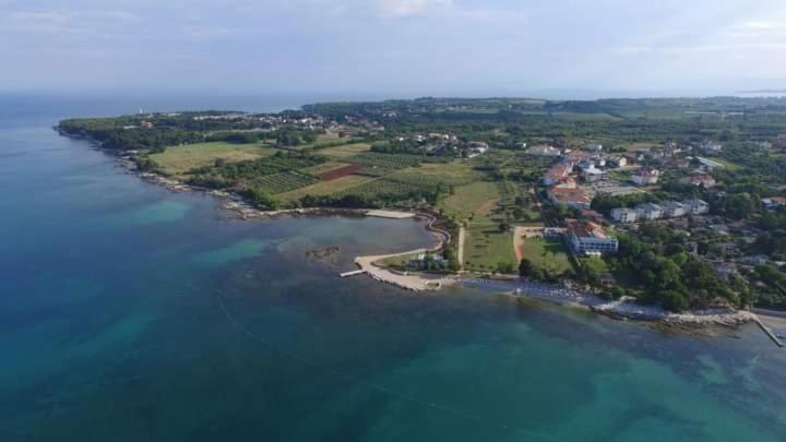 Apartments Miri Zambratija Kültér fotó