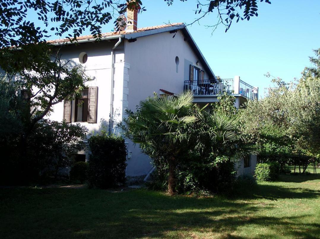 Apartments Miri Zambratija Kültér fotó