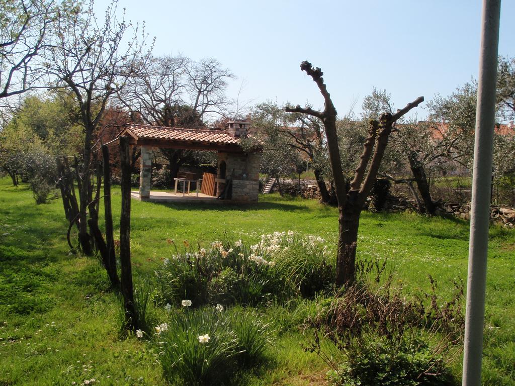 Apartments Miri Zambratija Kültér fotó